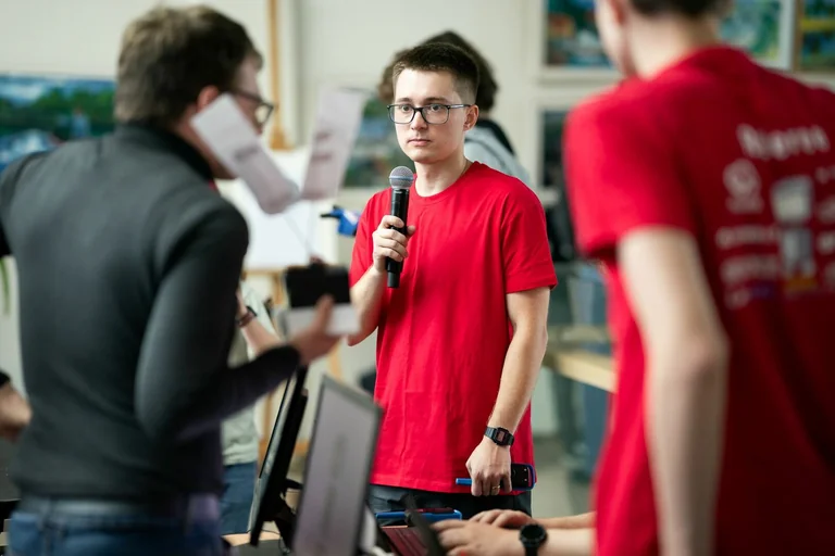 Klaipėdoje robotų ringe – rekordas ir dvi vietos šeimininkams
