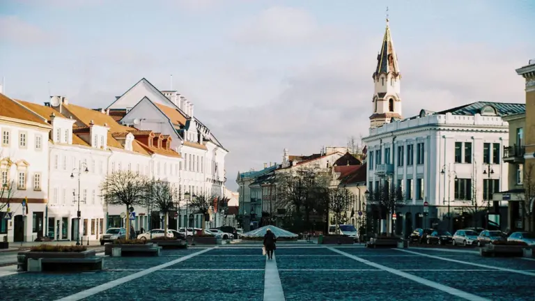 Spalio 11-oji: Vilnius grįžo Lietuvai, bet su sąlygomis